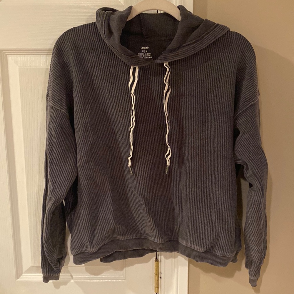 Aerie gray sweatshirt ribbed